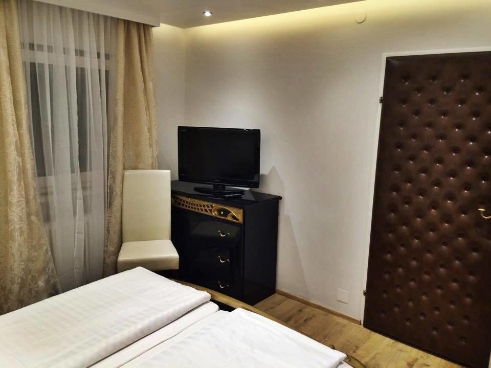 ווקלאברוק Stadthotel Restaurant Auerhahn חדר תמונה